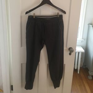 2 pairs of Patagonia joggers. Size small! EUC.